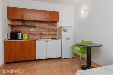 Apartmaji s parkingom Podaca, Makarska - 6050