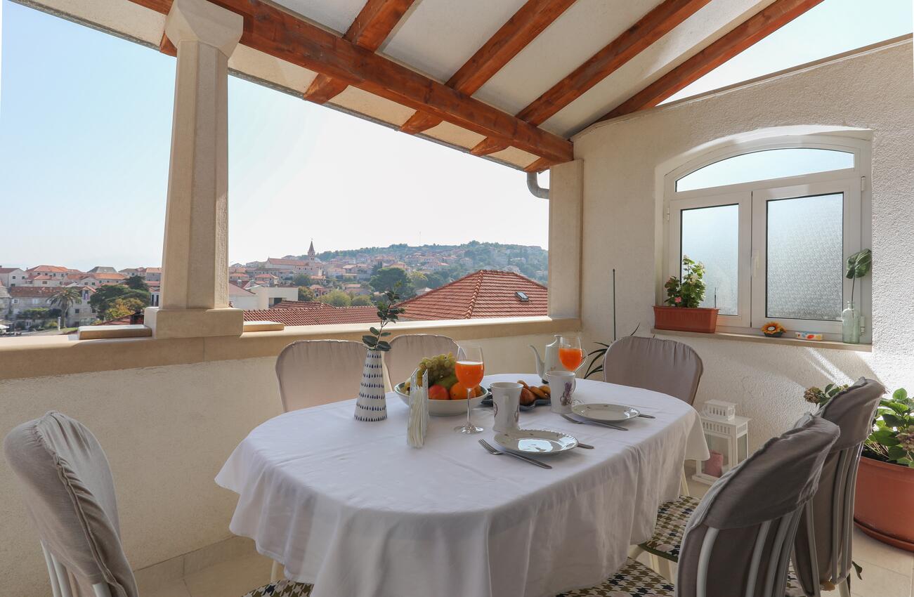 A-6053-a - Alloggi privati - Appartamenti accanto al mare Postire - Postira, Brazza - Brač