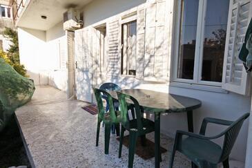 Třípokojový apartmán Kaštel Stari, Kaštela (A-6059-b(