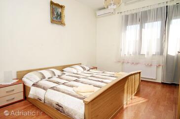 Ubytovanie s parkoviskom Kaštel Štafilić, Kaštela - 6060