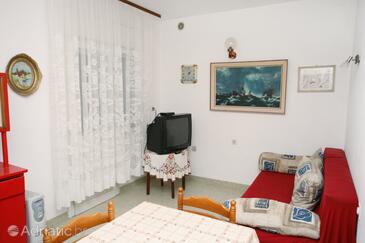 Apartments by the sea Slatine, Čiovo - 6066