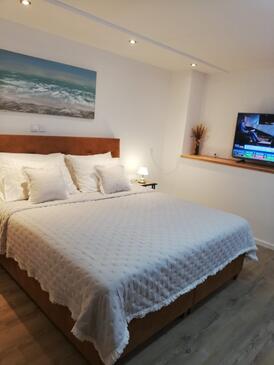 Apartamentos con parking Podstrana, Split - 6072