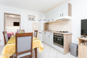 Apartamenty z parkingiem Podstrana, Split - 6072