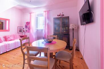 Apartments by the sea Supetar, Brač - 6075
