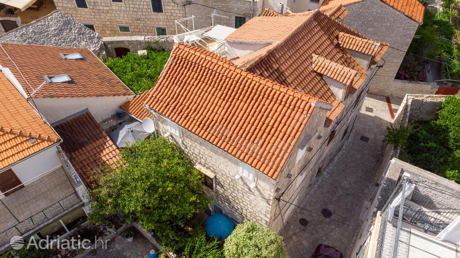 Property - Apartments by the sea Supetar, Brač