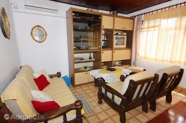Apartments with parking space Podgora, Makarska - 6083