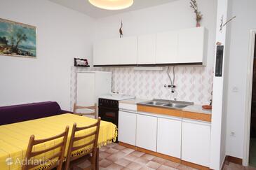 Apartments with parking space Srima - Vodice, Vodice - 6099