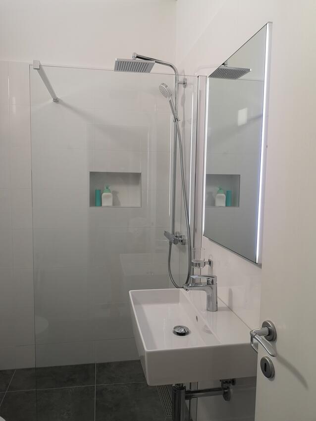 A-6113-a - Súkromné ubytovanie - Apartmány pri mori Podstrana, Split