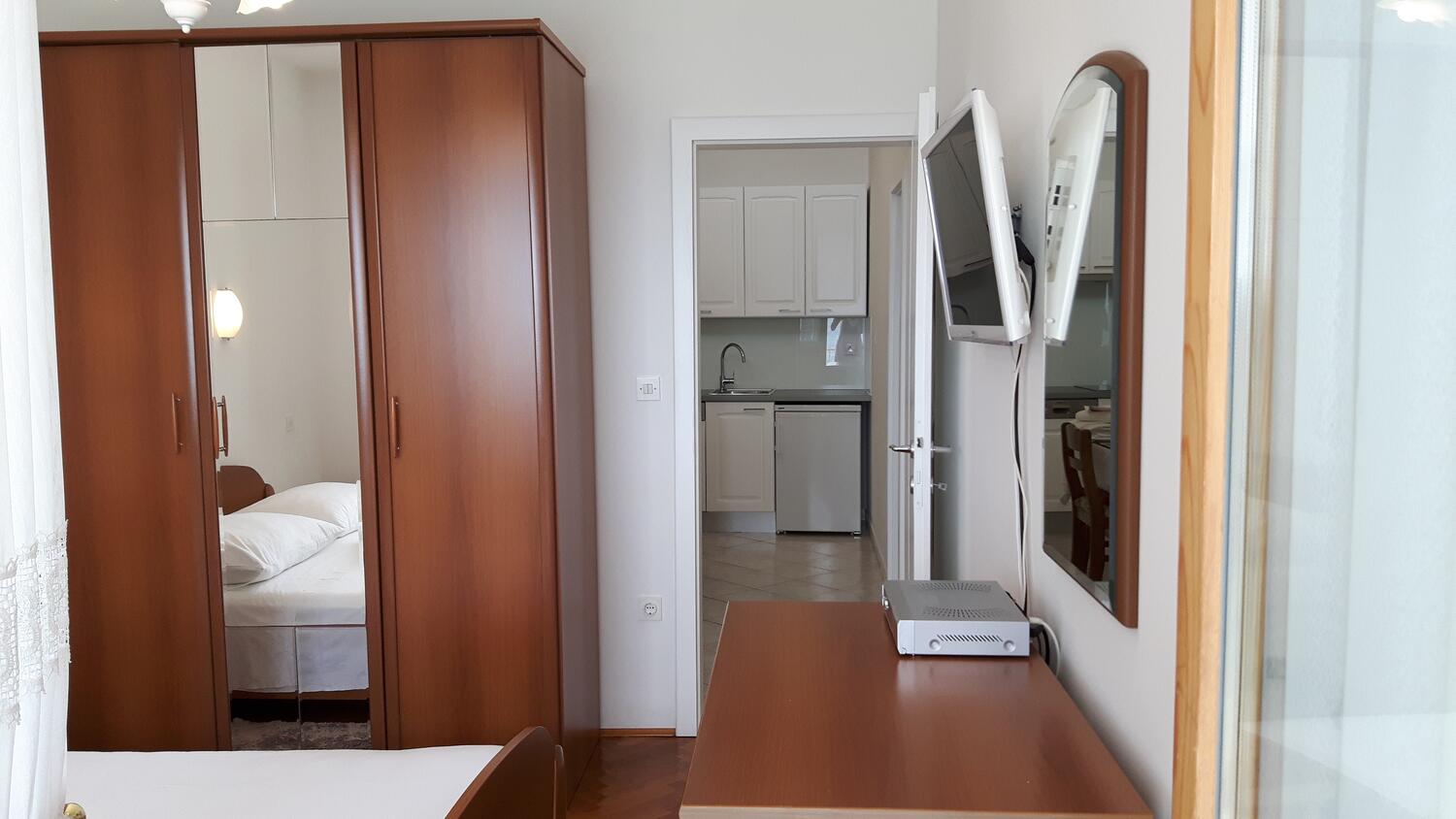 A-6113-d - Súkromné ubytovanie - Apartmány pri mori Podstrana, Split