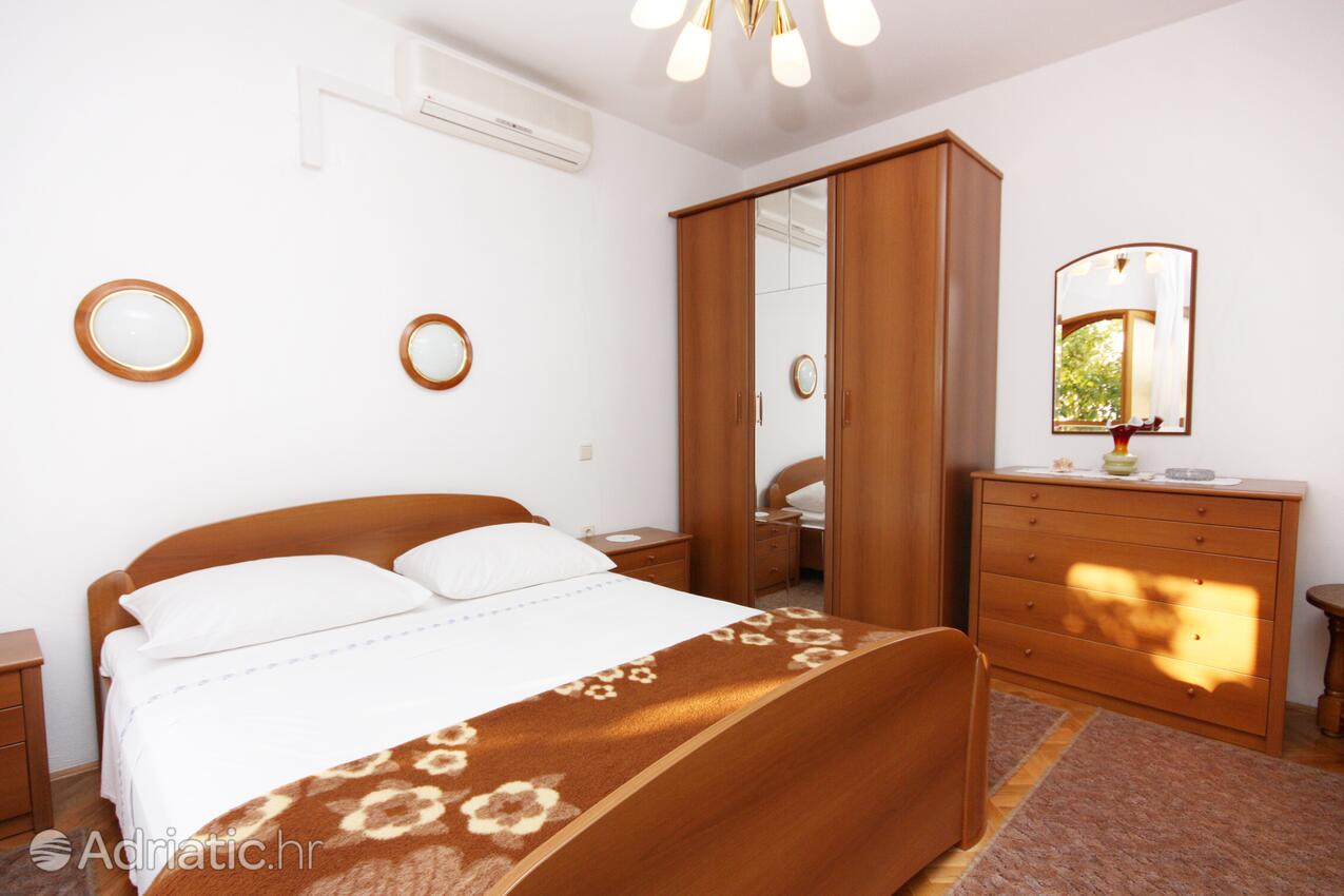 AS-6113-a - Súkromné ubytovanie - Apartmány pri mori Podstrana, Split