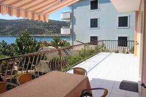 Three bedroom apartment Marina, Trogir (A-6116-c)