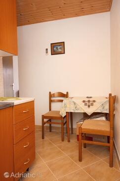 Apartments by the sea Marina, Trogir - 6116