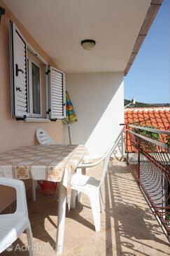 Appartamenti con parcheggio Vinisce, Traù - Trogir - 6117