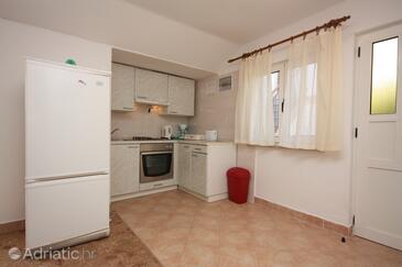 Appartementen met parkeerplaats Vinisce, Trogir - 6117