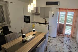 1-Zimmer-Ferienwohnung Bibinje, Zadar (A-6121-b(