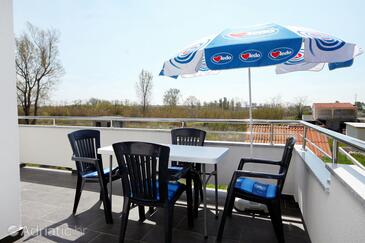 Ferienwohnungen mit Parkplatz Zukve, Zadar - 6126