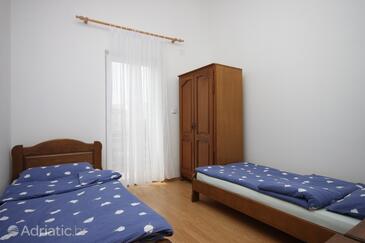 Apartments with parking space Ražanac (Zadar) - 6142