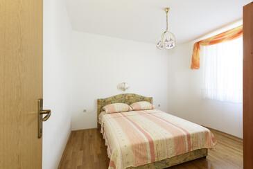 Apartments by the sea Sveti Petar, Biograd - 6158