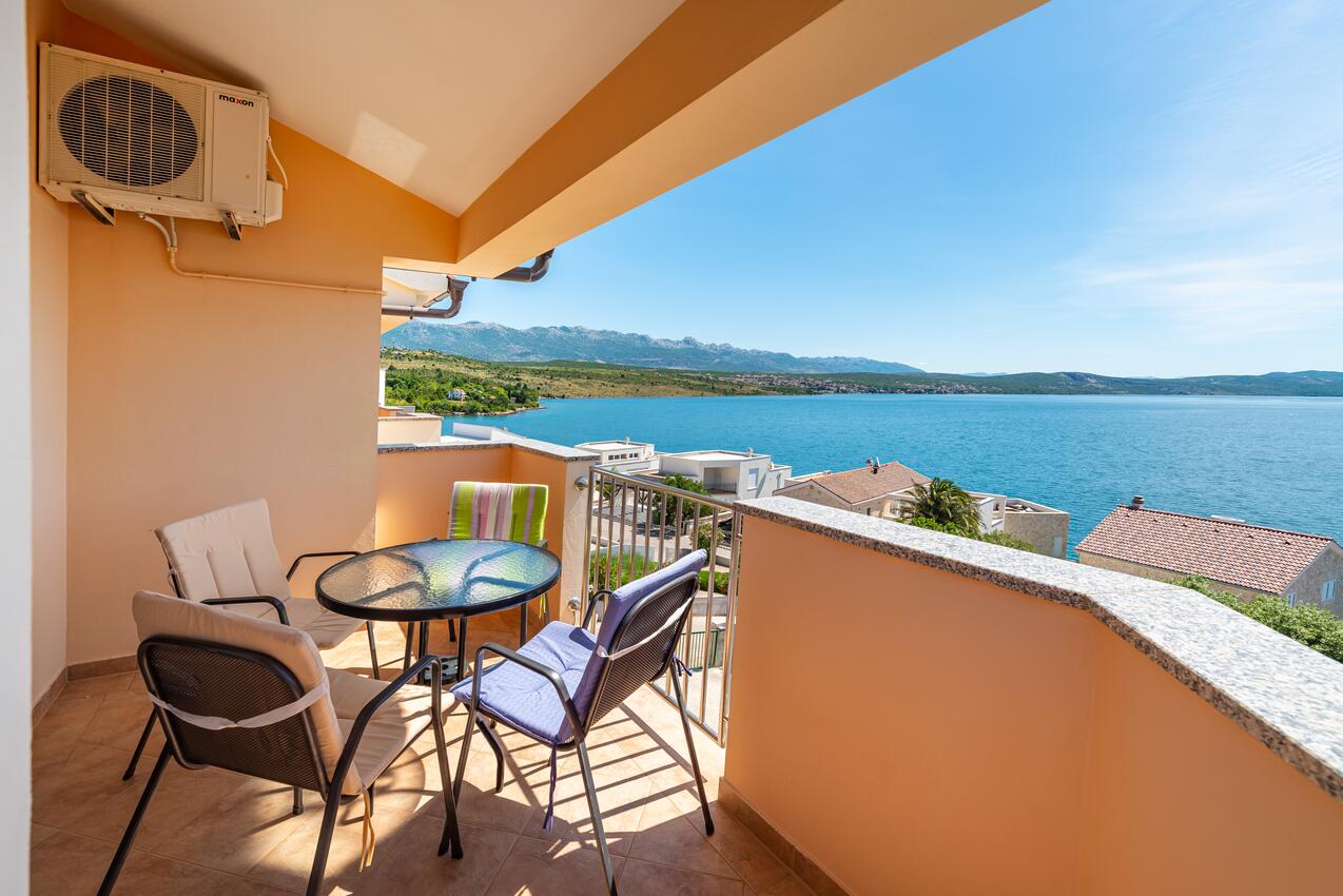 Seaside apartments with a swimming pool Posedarje, Novigrad - 6162