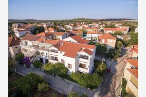 Apartments by the sea Turanj, Biograd - 6177