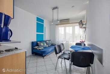 Apartments with parking space Vodice - 6178