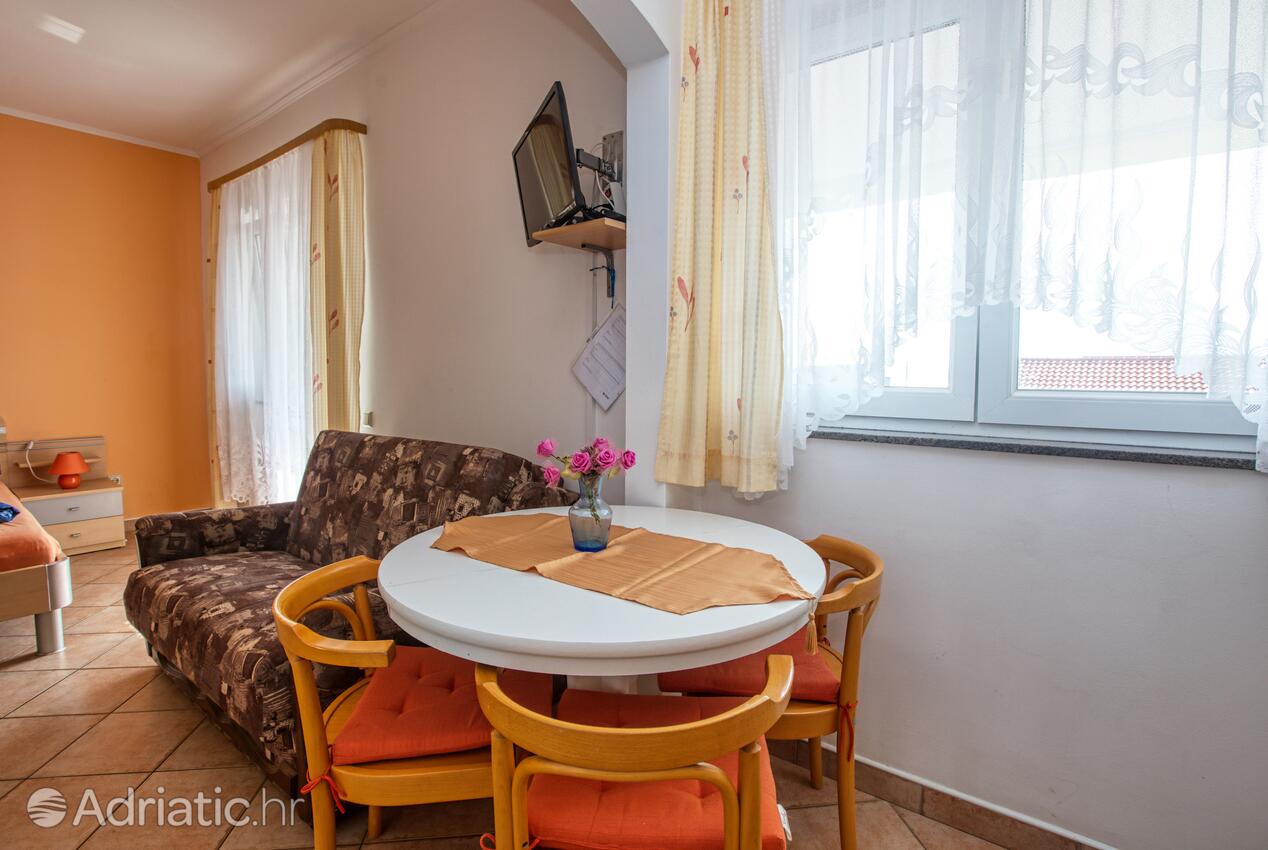 AS-6178-a - Private accommodation - Apartments with a parking space Vodice