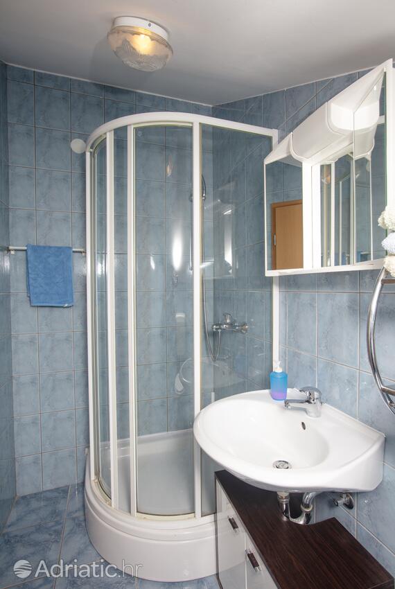 AS-6178-b - Private accommodation - Apartments with a parking space Vodice