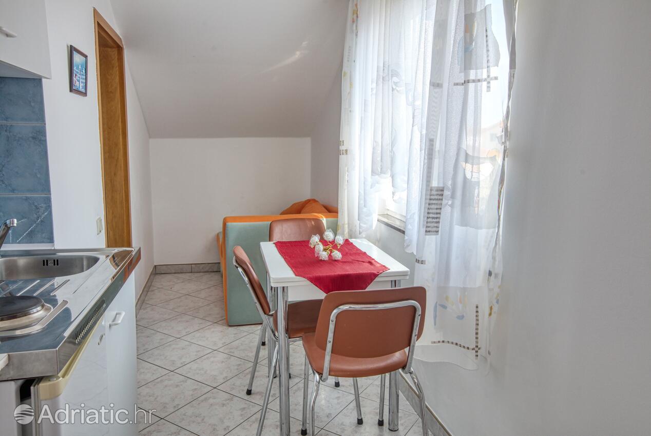 AS-6178-b - Private accommodation - Apartments with a parking space Vodice