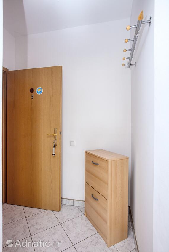AS-6178-b - Private accommodation - Apartments with a parking space Vodice