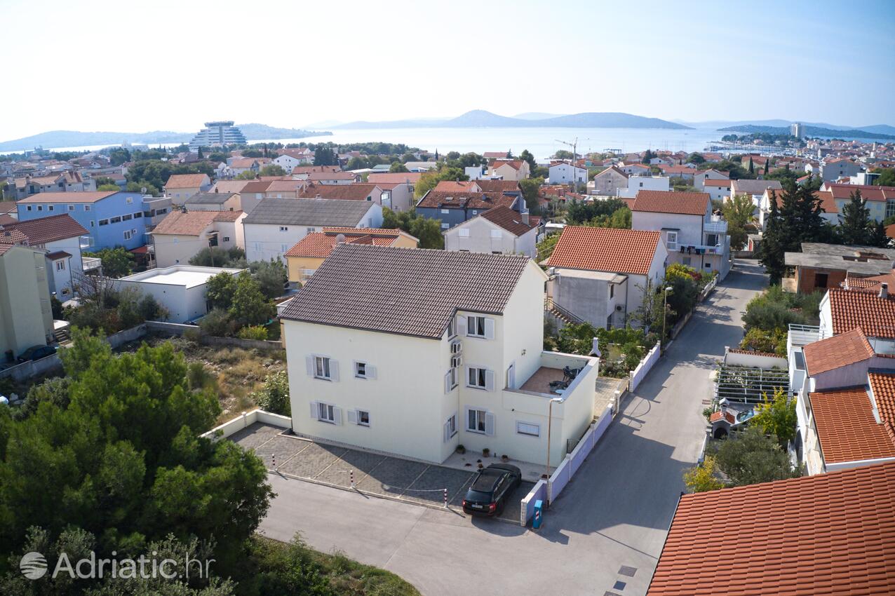 Property - Apartments with a parking space Vodice