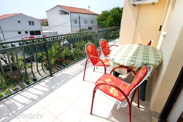 Apartmanok parkolóhellyel Vodice - 6181