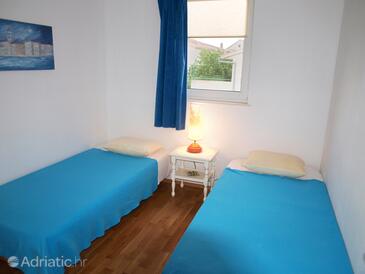 Apartmaji in sobe ob morju Vodice - 6182