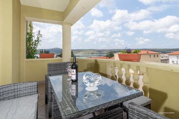 Apartments by the sea Posedarje, Novigrad - 6190