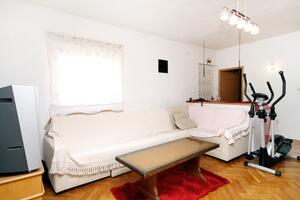 Two bedroom apartment Zadar (A-6205-a)