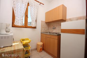 Apartmaji s parkingom Turanj, Biograd - 6212