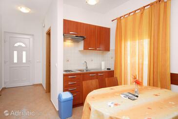 Apartmanok a tenger mellett Tkon, Pasman - 6215