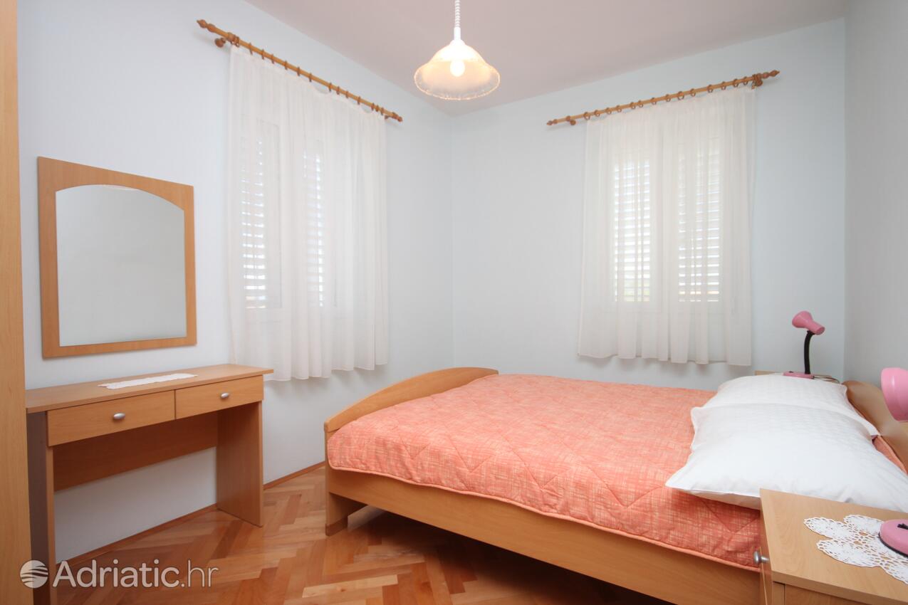 Apartmaji s parkingom Tkon, Pašman - 6216
