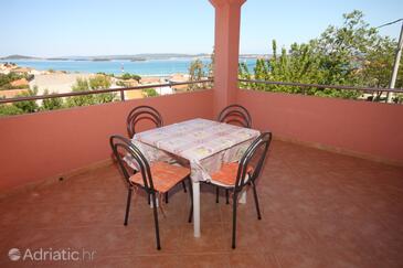 Apartmani s parkingom Tkon, Pašman - 6216