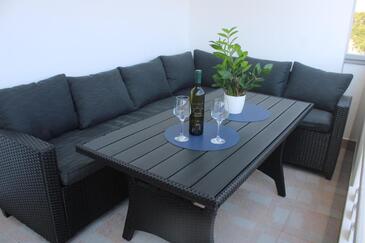 Apartmani s parkingom Tkon, Pašman - 6217