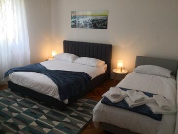 Ferienhaus mit Parkplatz Sukosan, Zadar - 6218