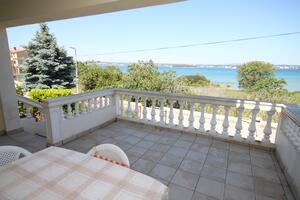 Apartmani uz more Tkon, Pašman - 6221