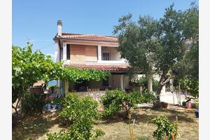 Apartamente lângă mare Tkon, Pasman - 6221