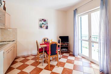 Apartmaji s parkingom Srima - Vodice, Vodice - 6231