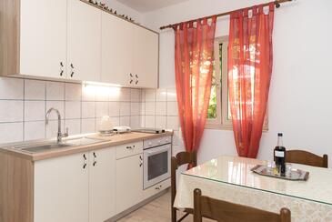 Apartmány s parkoviskom Vodice - 6236