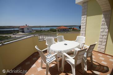 Ferienwohnungen mit Parkplatz Ljubac, Zadar - 6244