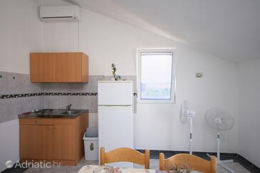 Апартаменти з паркуванням Піровац - Pirovac, Шібенік - Šibenik - 6246