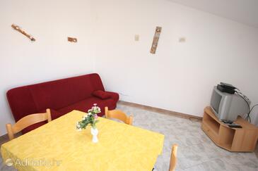 Appartements avec parking Pirovac, Sibenik - 6246