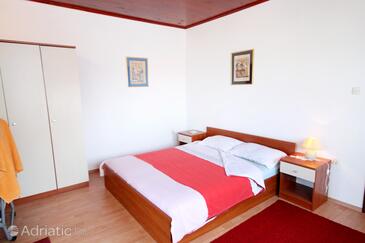 Apartments by the sea Brgulje, Molat - 6250