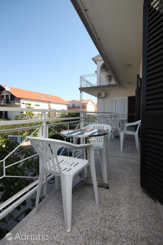 A-6260-a - Private accommodation - Apartments and rooms with parking space Vodice