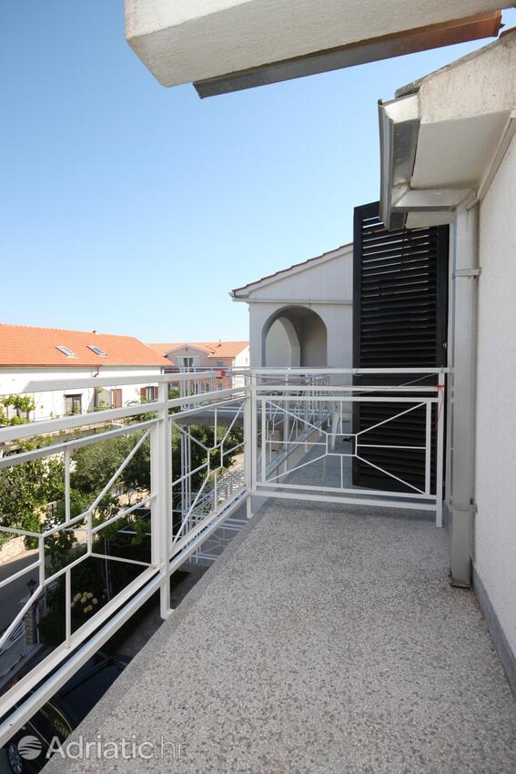 A-6260-b - Private accommodation - Apartments and rooms with parking space Vodice